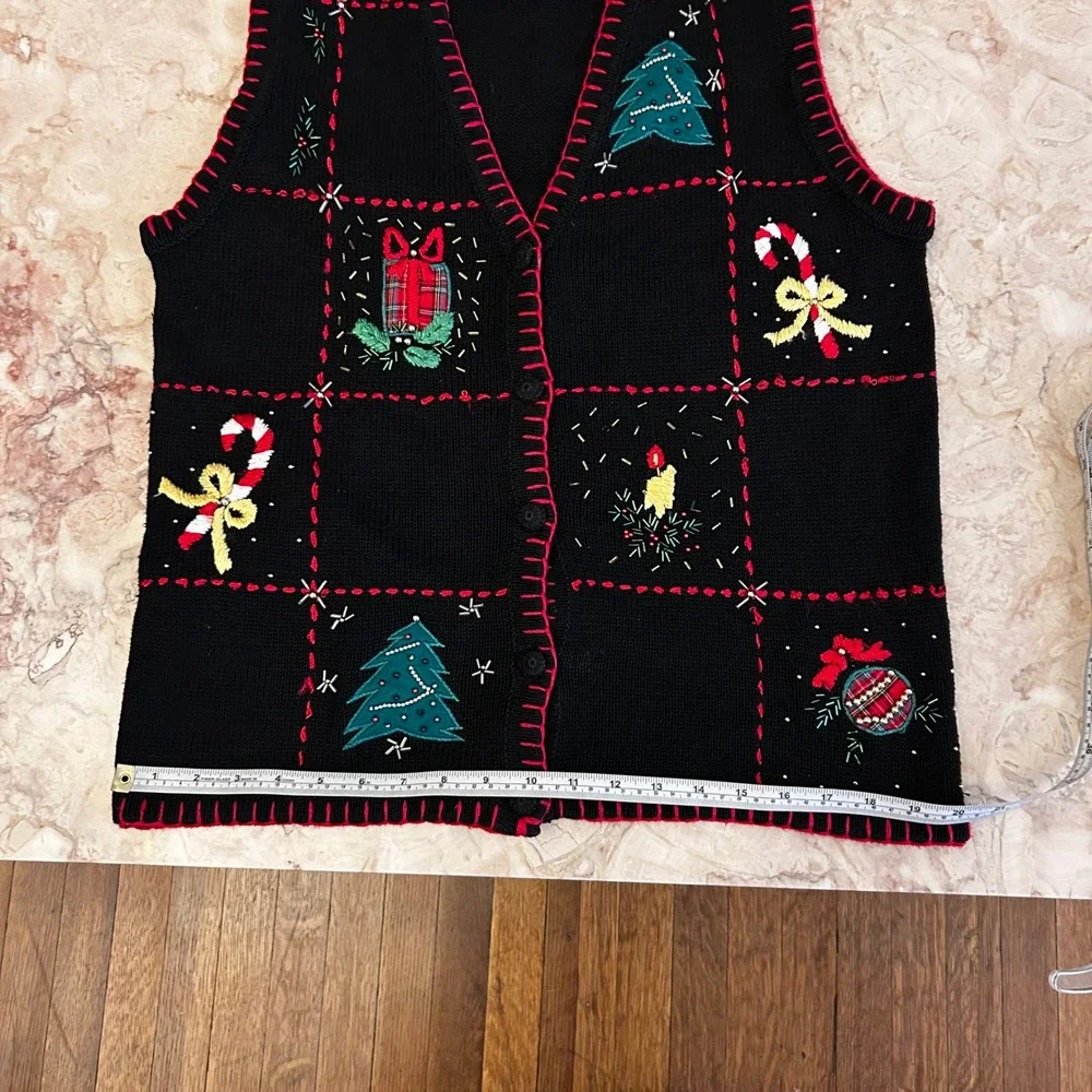 Ship'n Shore Medium Christmas Vest Ugly Sweater Party Black